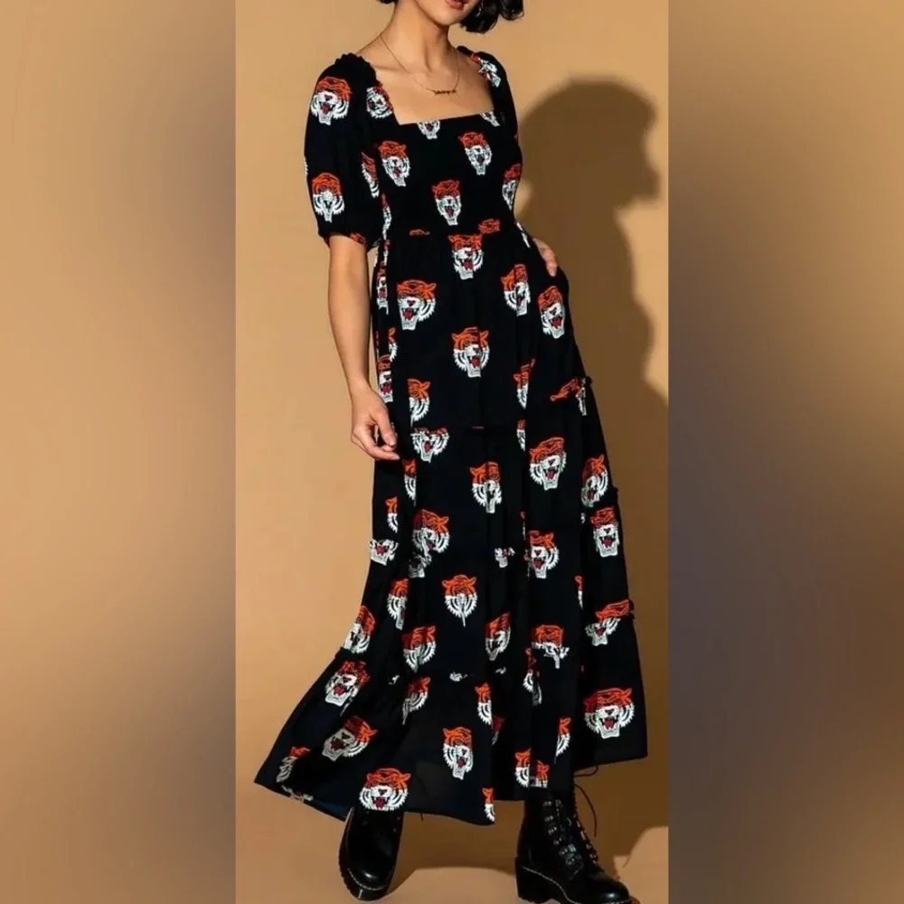 Dressed in Lala Black Tiger Print Women's Dress - Picture 1 of 8
